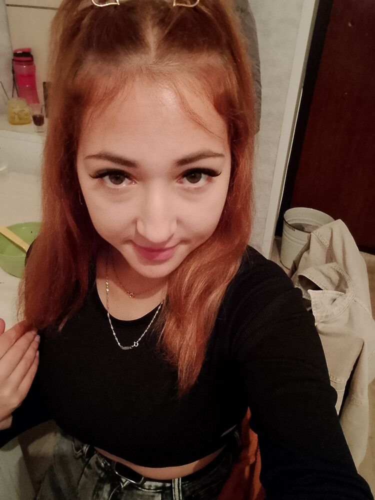  46678462  , 21 ,    