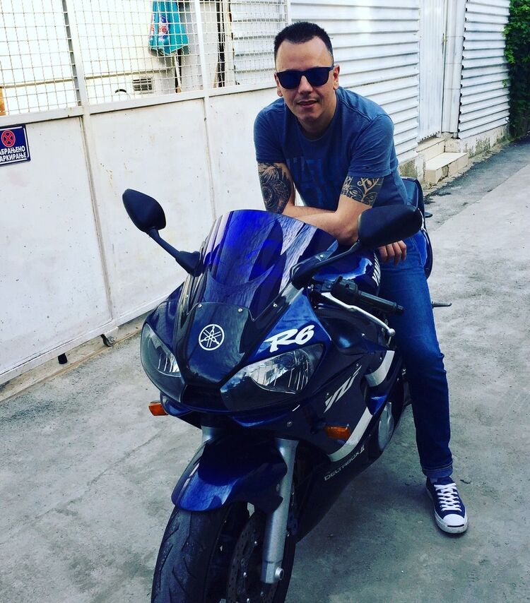  ,   Igor, 43 ,   