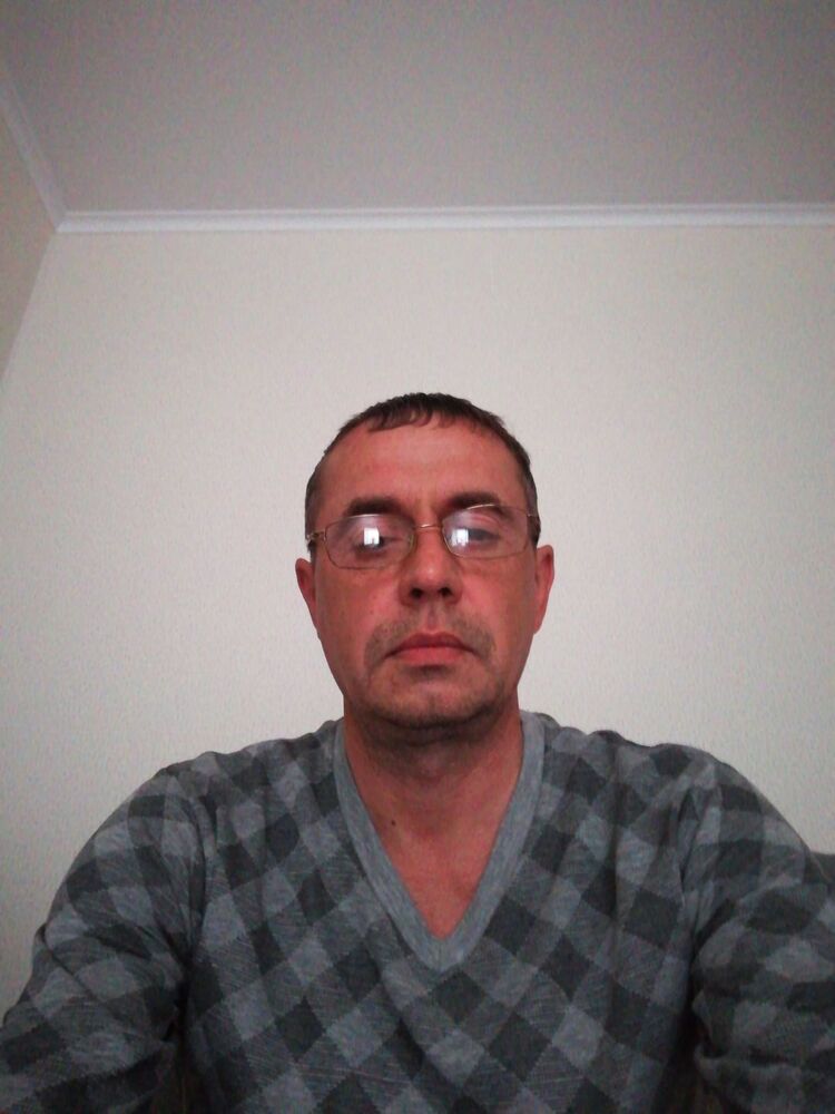  26393932  , 52 ,    