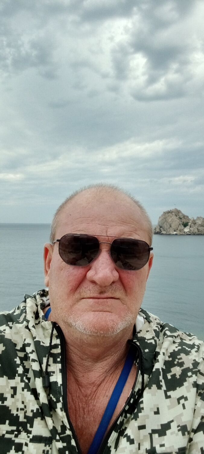  45988562  Caplan, 56 ,    