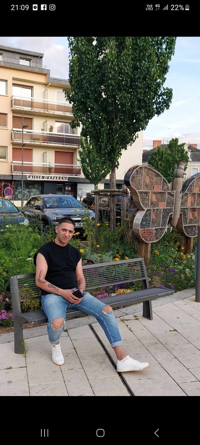  39978132  Giorgi, 45 ,    Segre
