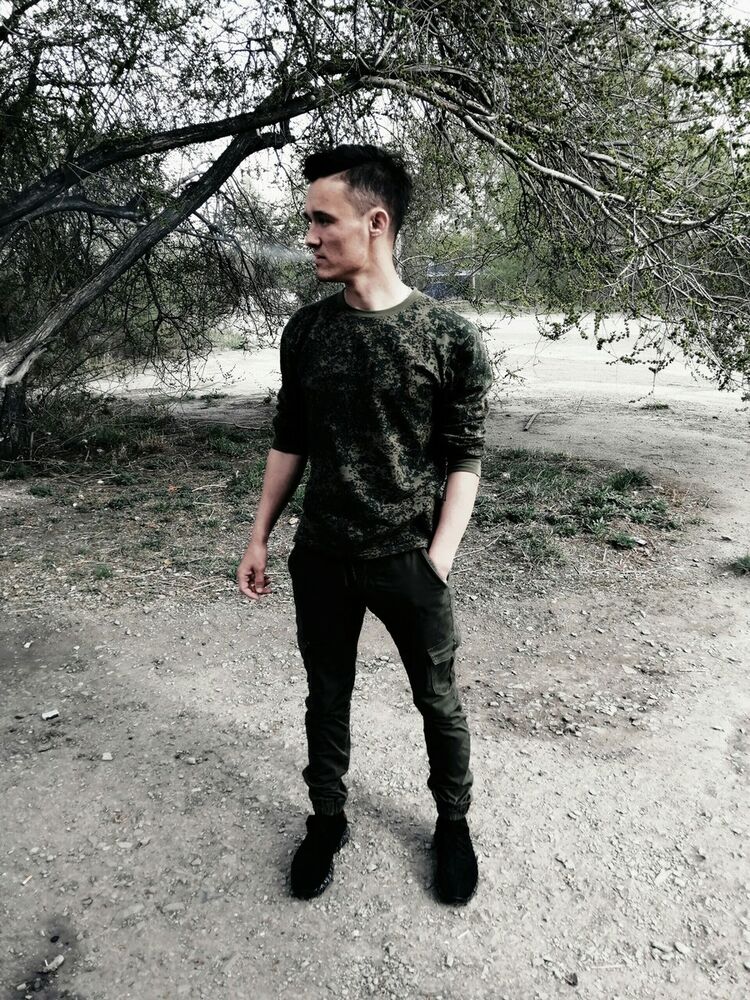  18655682  , 27 ,    