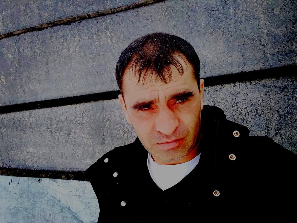  52031292  Igor, 46 ,    