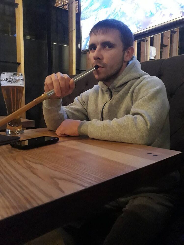  ,   Dima, 37 ,   