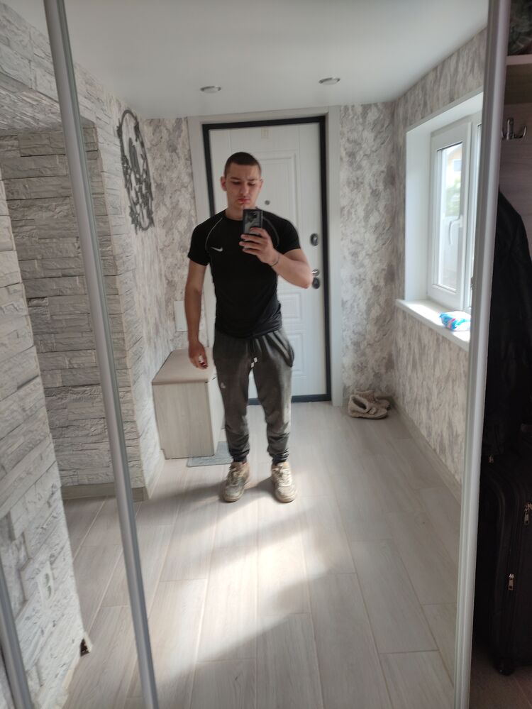  43337662  , 19 ,    