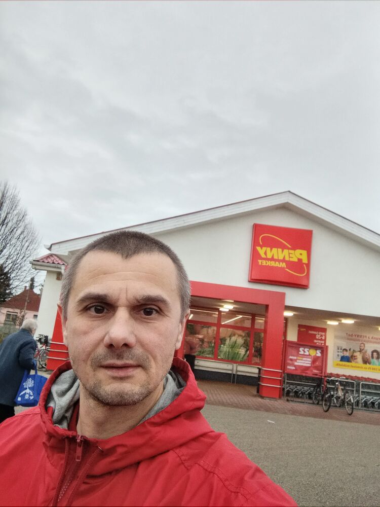  dunaujvaros,   , 51 ,   ,   