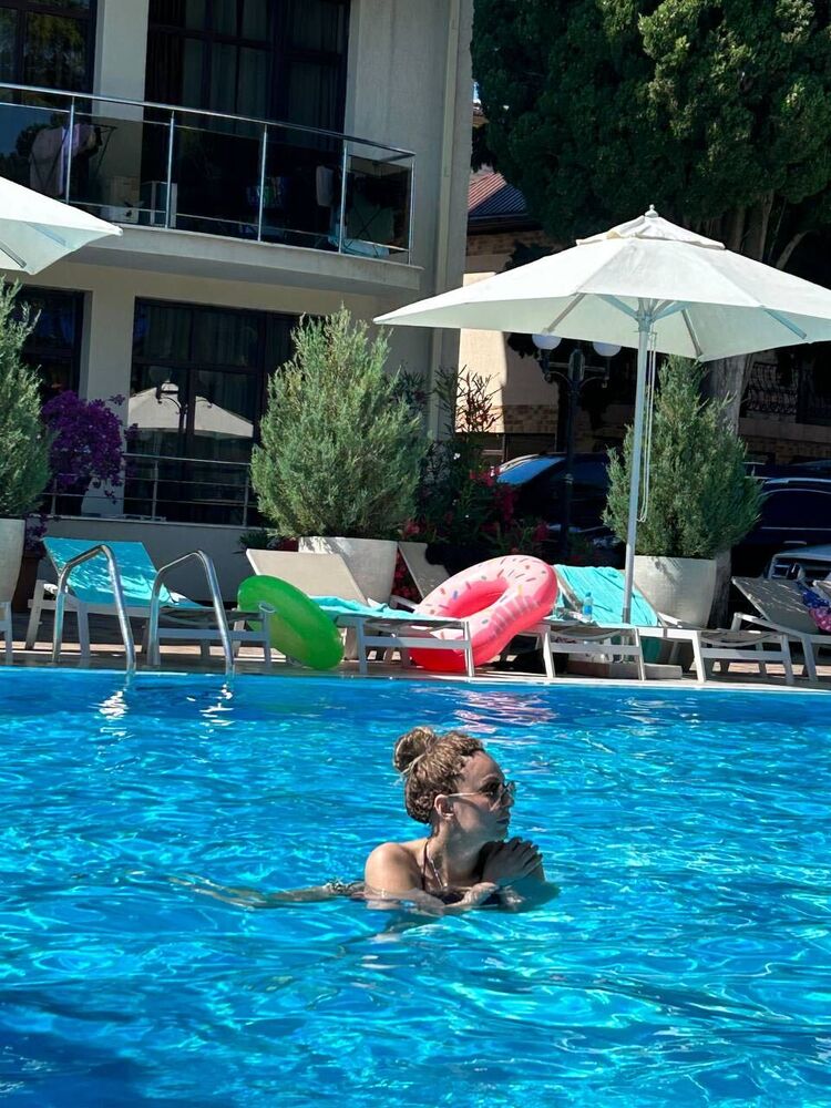  50781032  , 43 ,    --