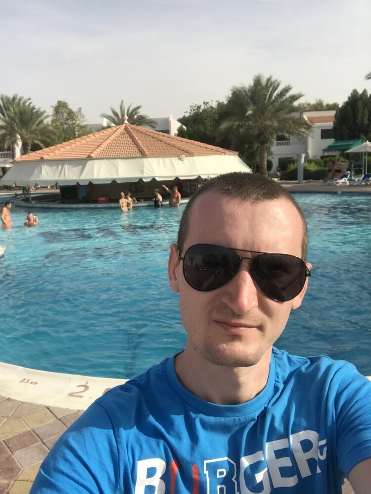 ���� 17358262 ������� ����, 37 ���, ���� ���������� � �����-����������