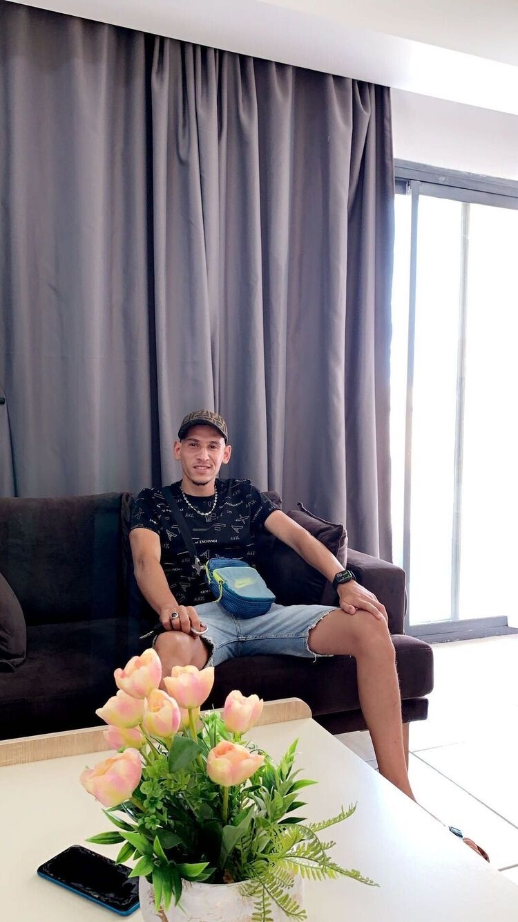 ���� 56203022 ����� Aiman, 25 ���, ���� ���������� � Algiers