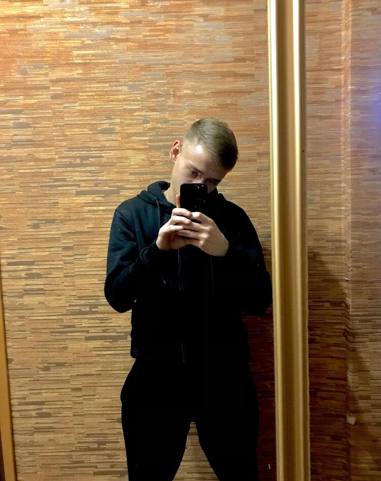  31650452  , 27 ,    