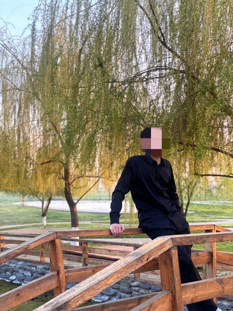 49482132  , 19 ,    --