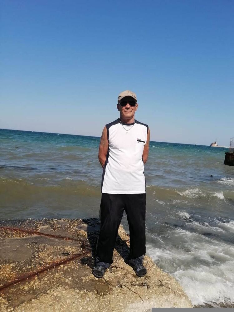  48116542  , 66 ,    