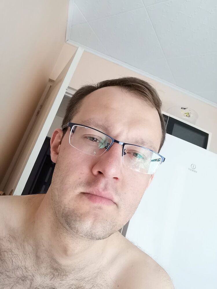  19906532  , 31 ,    
