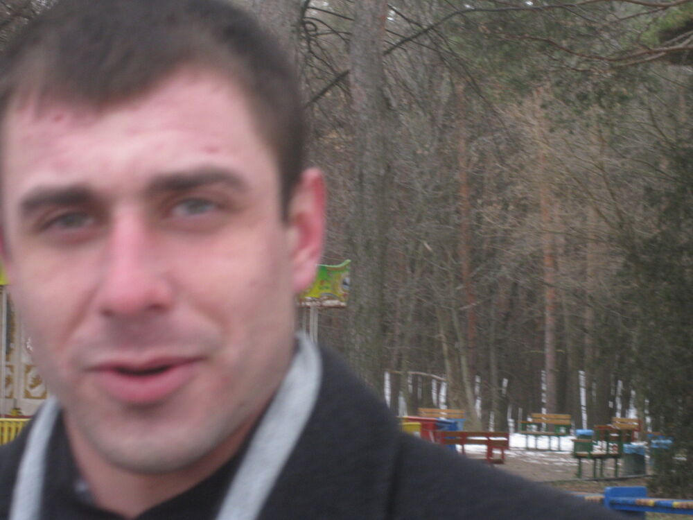  12336322  Andrei, 45 ,    