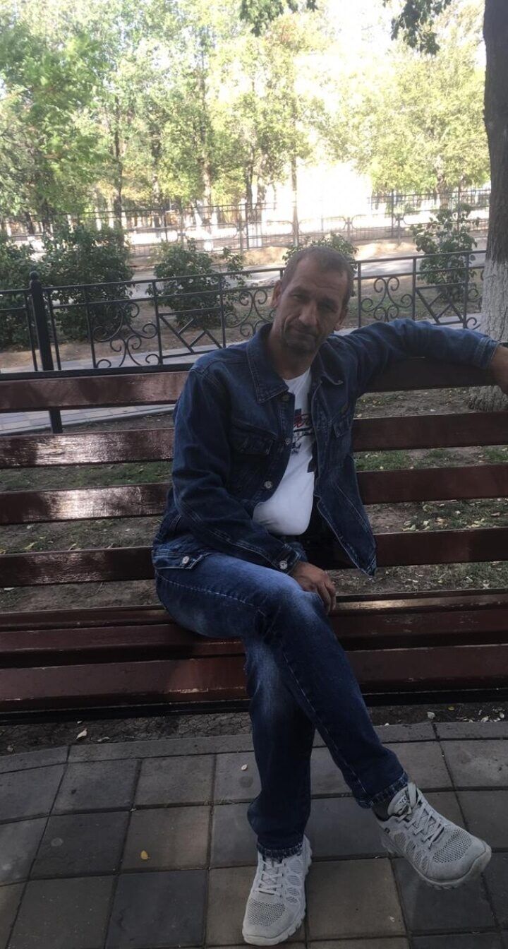  28879842  , 51 ,    