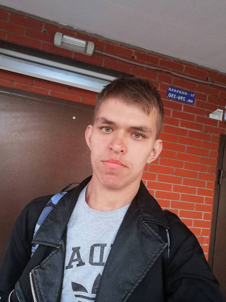  52933522  , 23 ,    