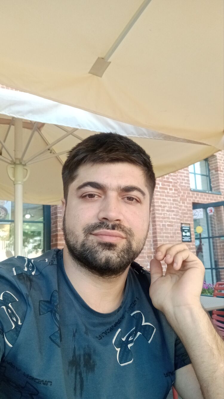  52836742  , 32 ,    
