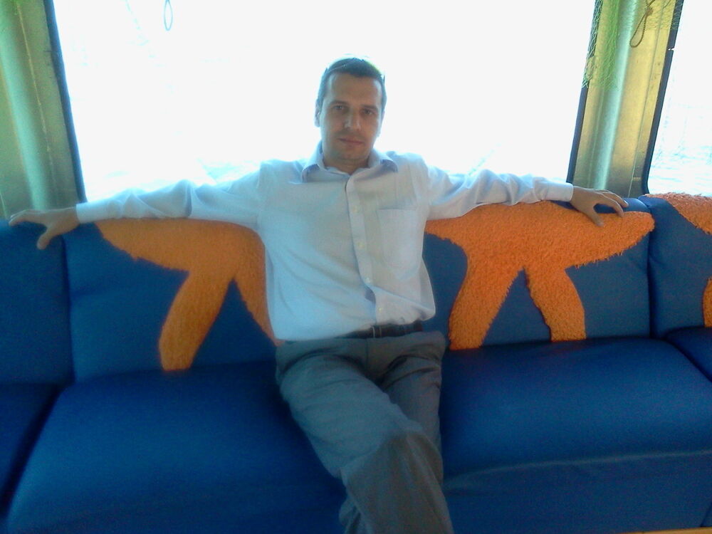  ,   MAKSIM, 43 ,   