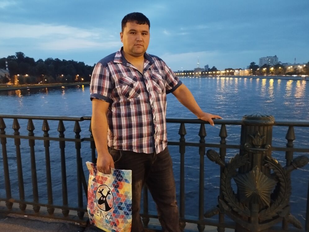  51254092  Farra, 30 ,    -