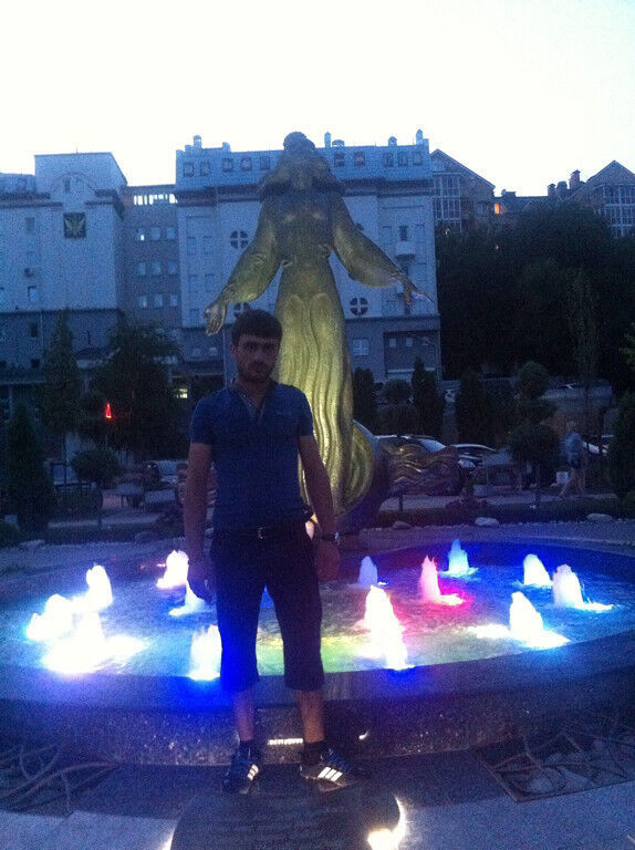  10247632  Edgar, 37 ,    