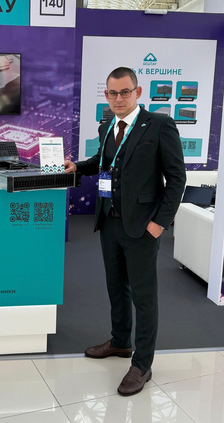  54670832  , 33 ,    --