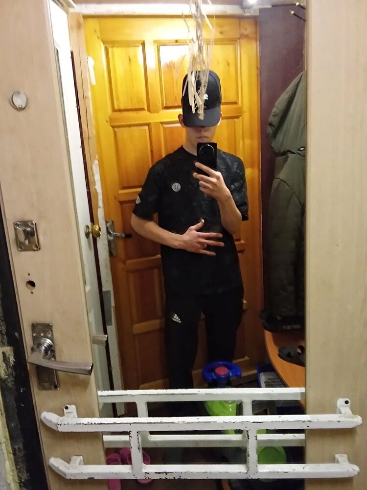  44032122  , 19 ,    