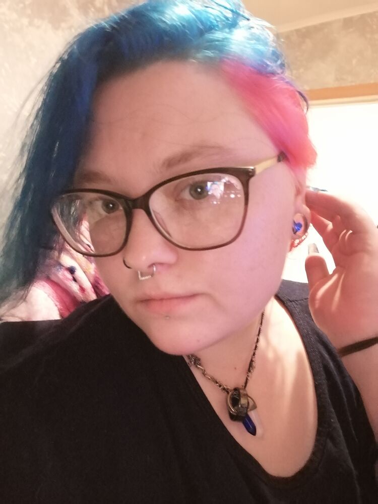  46273142  , 24 ,    