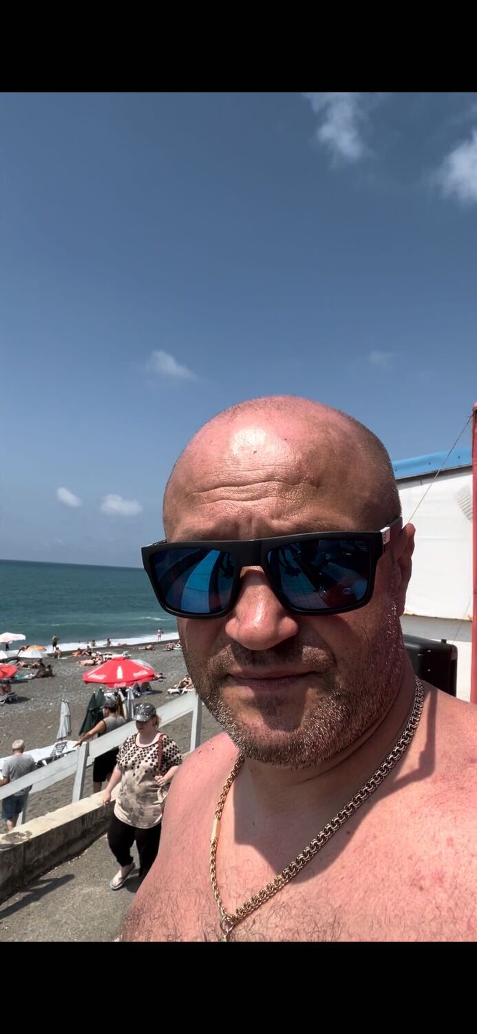  53637952  Dmitry, 47 ,    