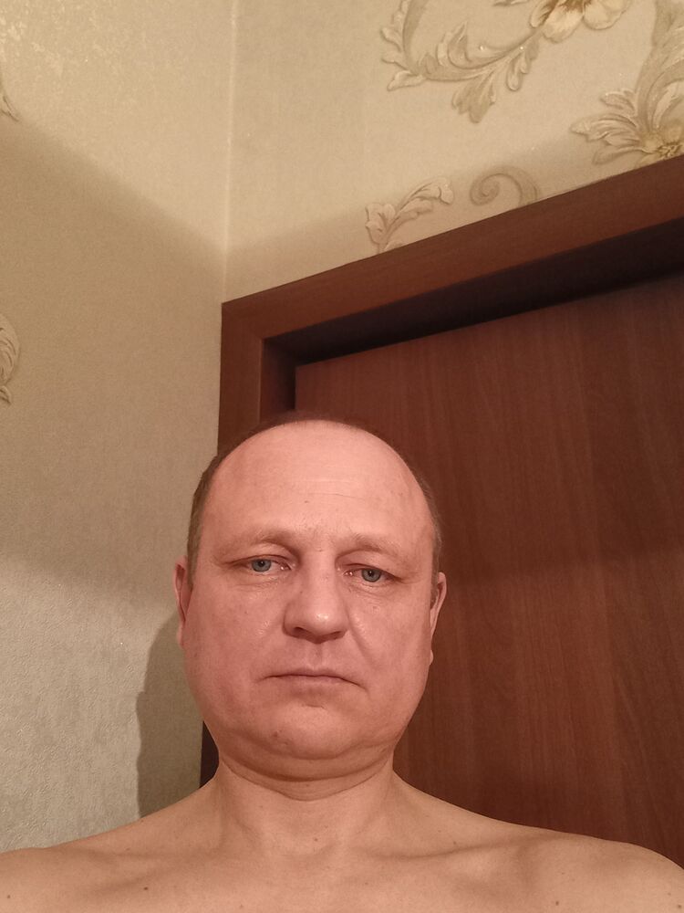  32330382  , 37 ,    