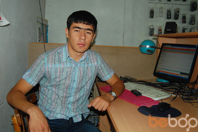  1252322  Bekzod, 33 ,    