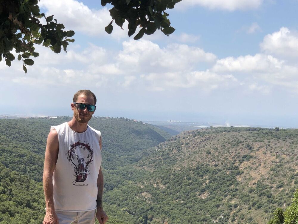  21861602  Felix, 41 ,    Tel Aviv-Yafo