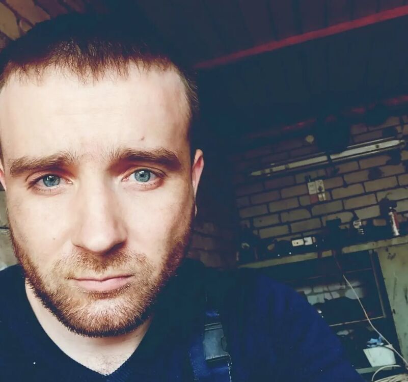  50850862  Vasiliy, 32 ,    
