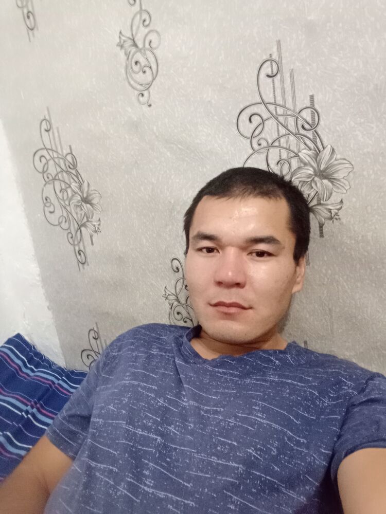  38329972  , 32 ,    