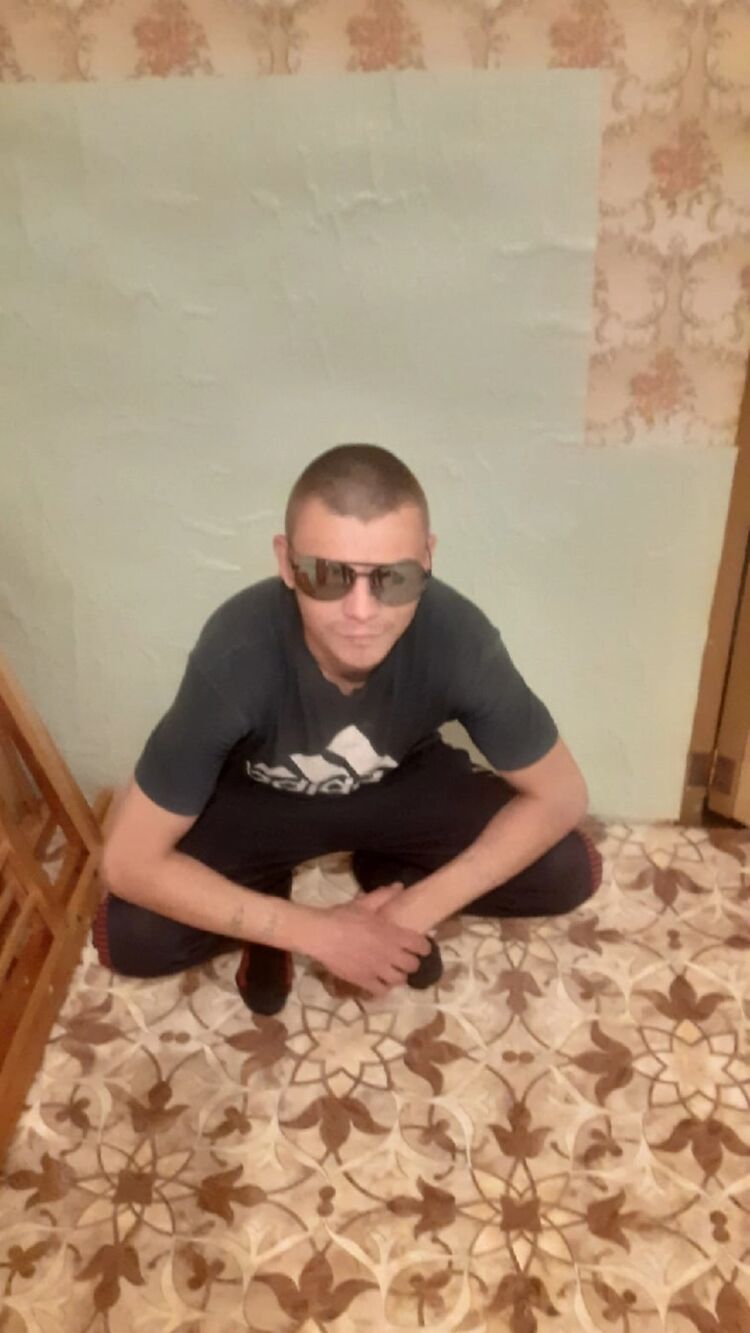  ,   Slava, 35 ,   ,   , c , 