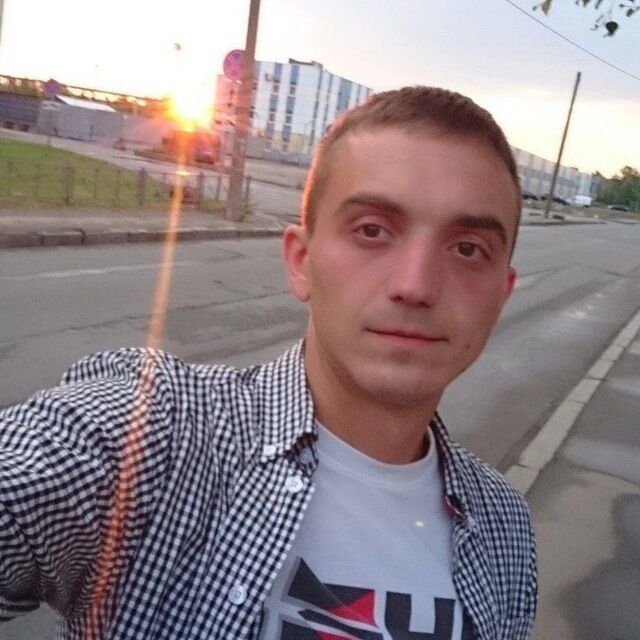  48607742  , 31 ,    