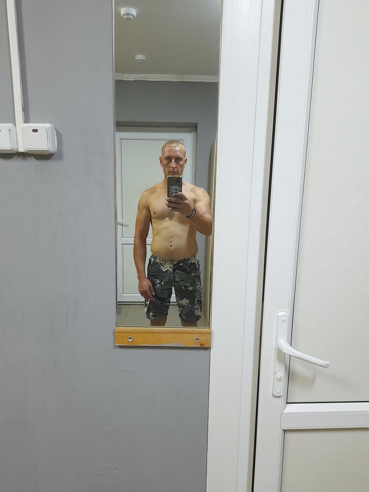  29707512  , 37 ,    