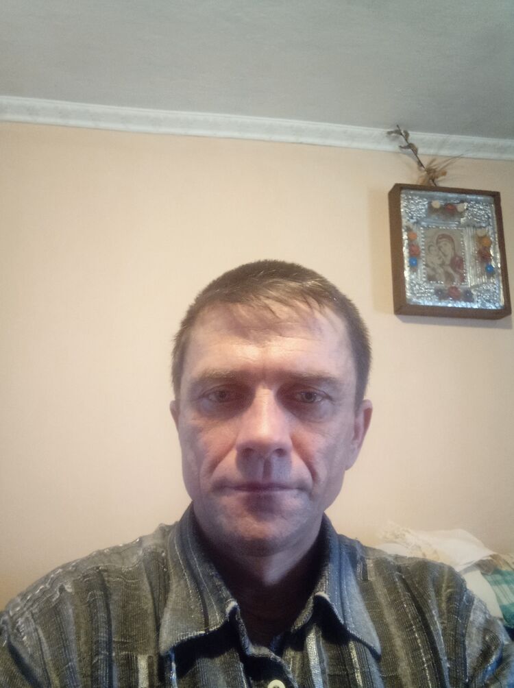  25697582  , 45 ,    