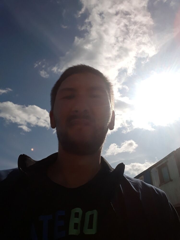  ,   Maksim, 38 ,   ,   , c 