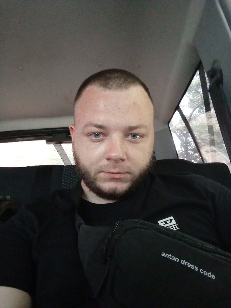  35827482  , 28 ,    