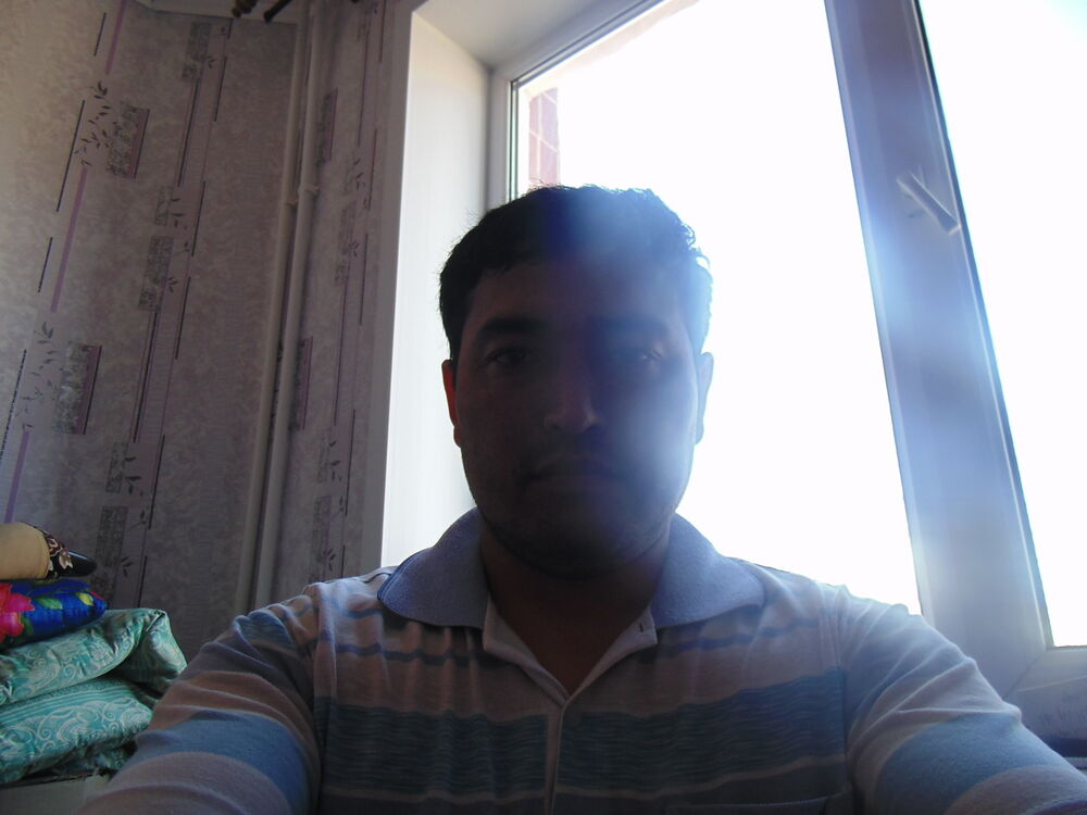  4320702  Aziat, 43 ,    