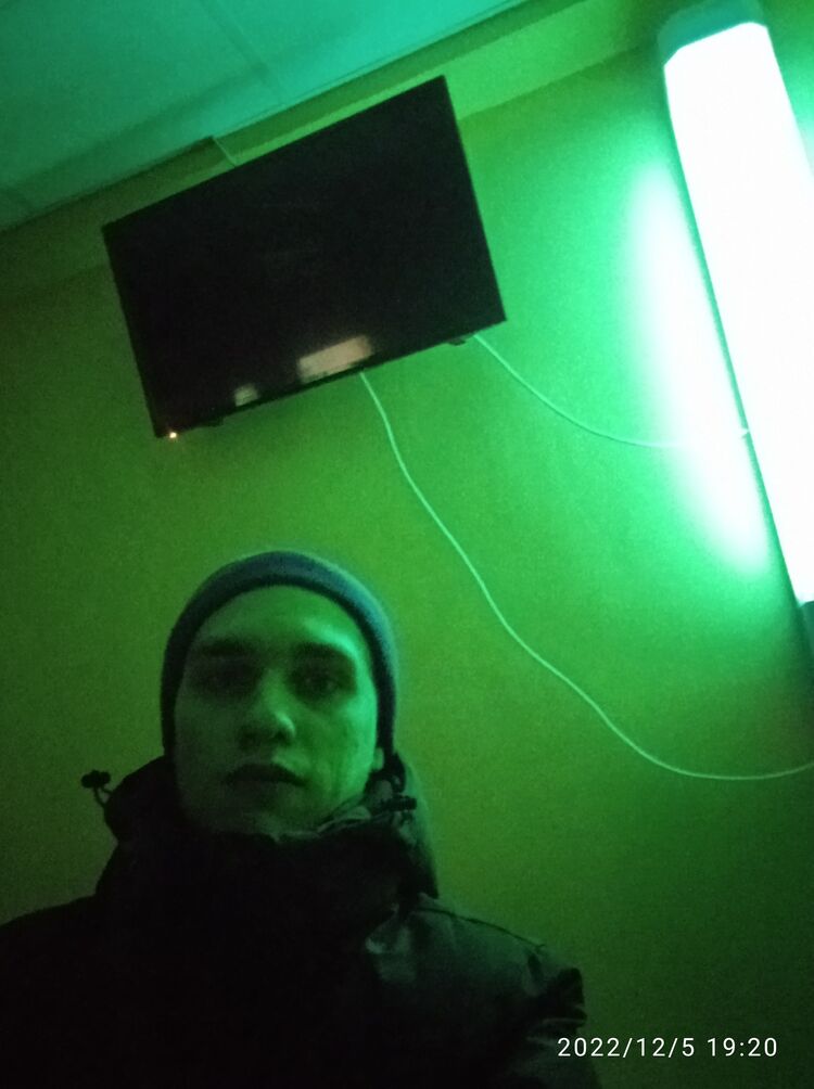  31104502  , 27 ,    