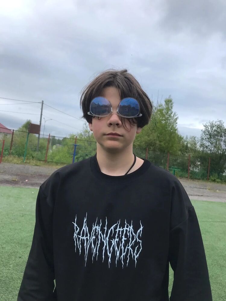  44274542  , 25 ,    -