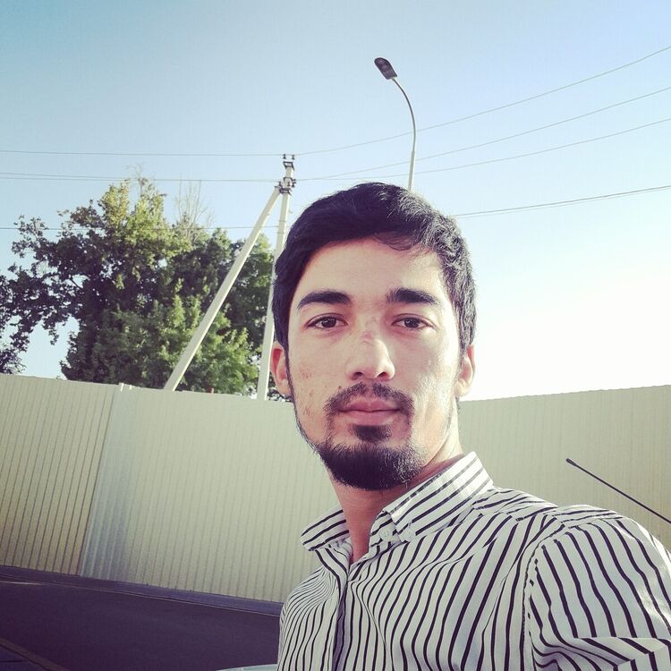  21233832  Husan, 33 ,    