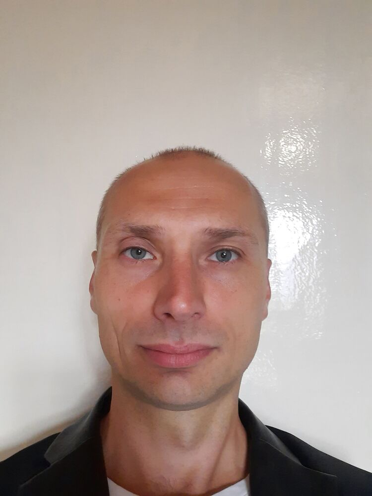  42418272  Alex, 37 ,    
