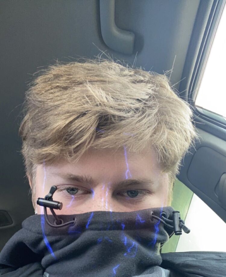  29887932  Deniz, 21 ,    