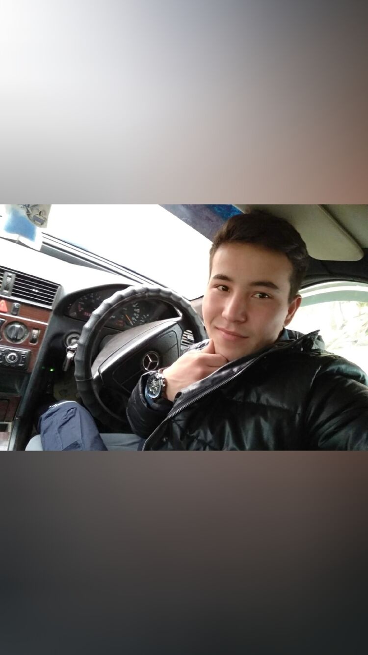  37041492  , 30 ,    