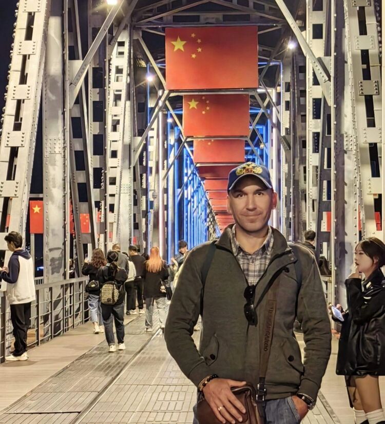  47785472  ALEX, 38 ,    