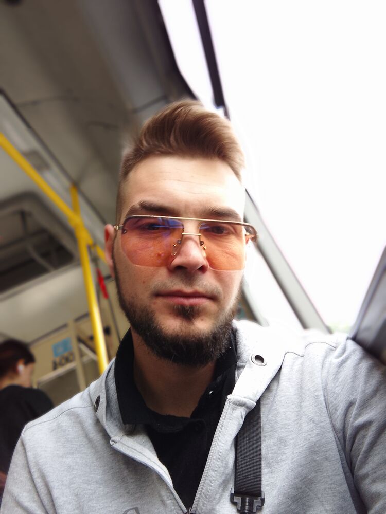 ���� 43386662 ������� John, 29 ���, ���� ���������� � �����������