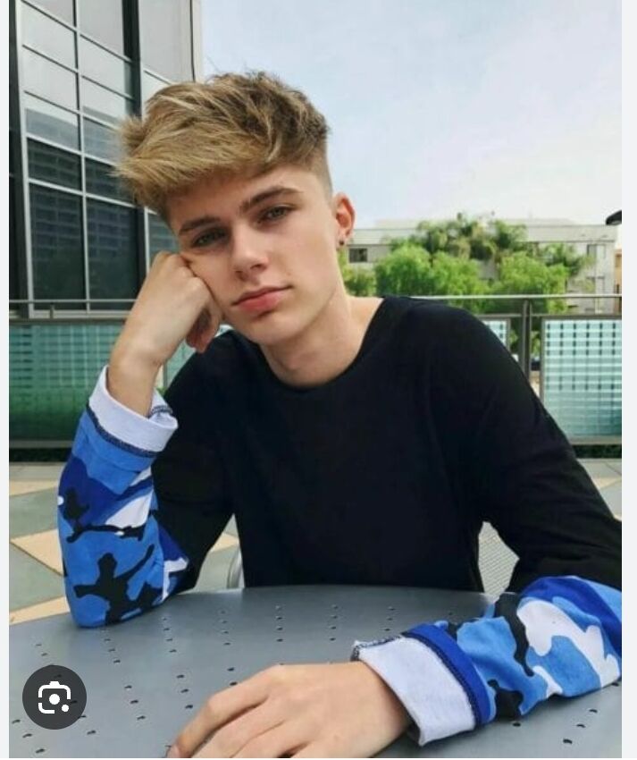  ,   David, 19 ,   ,   