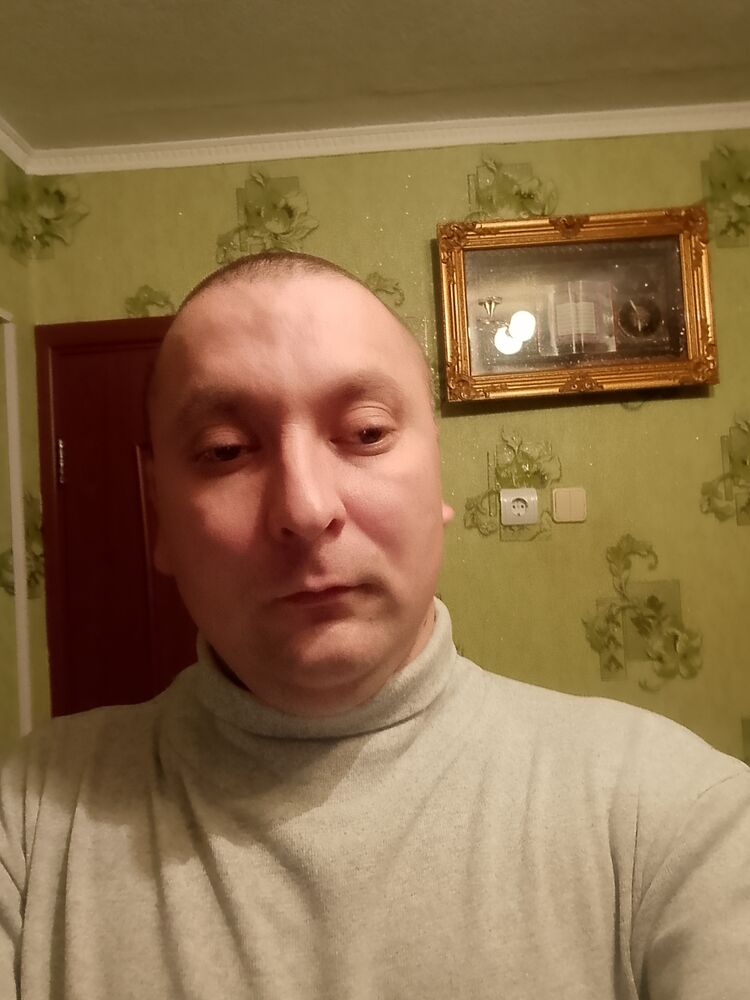  48387702  , 37 ,     